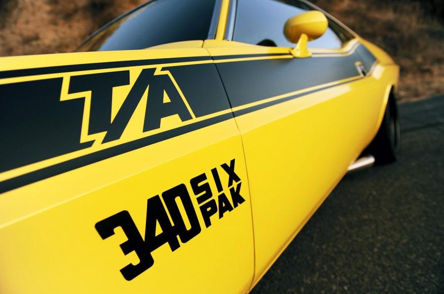  Dodge Challenger E-Max Hotchkis TA 1970 года  (фото 4 из 42)